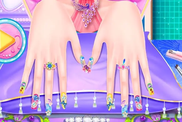 Fashion Nail Art Salon Game